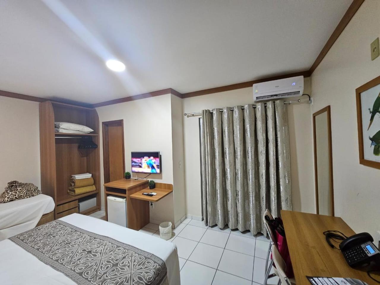 Golden Dolphin Resort - Grand & Express - Caldas Novas - Com Tv A Cabo - Aguas Termais Ngoại thất bức ảnh