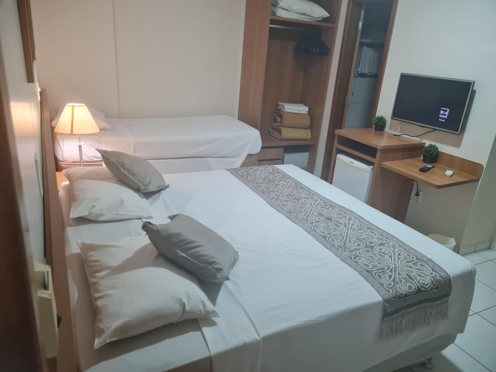 Golden Dolphin Resort - Grand & Express - Caldas Novas - Com Tv A Cabo - Aguas Termais Ngoại thất bức ảnh