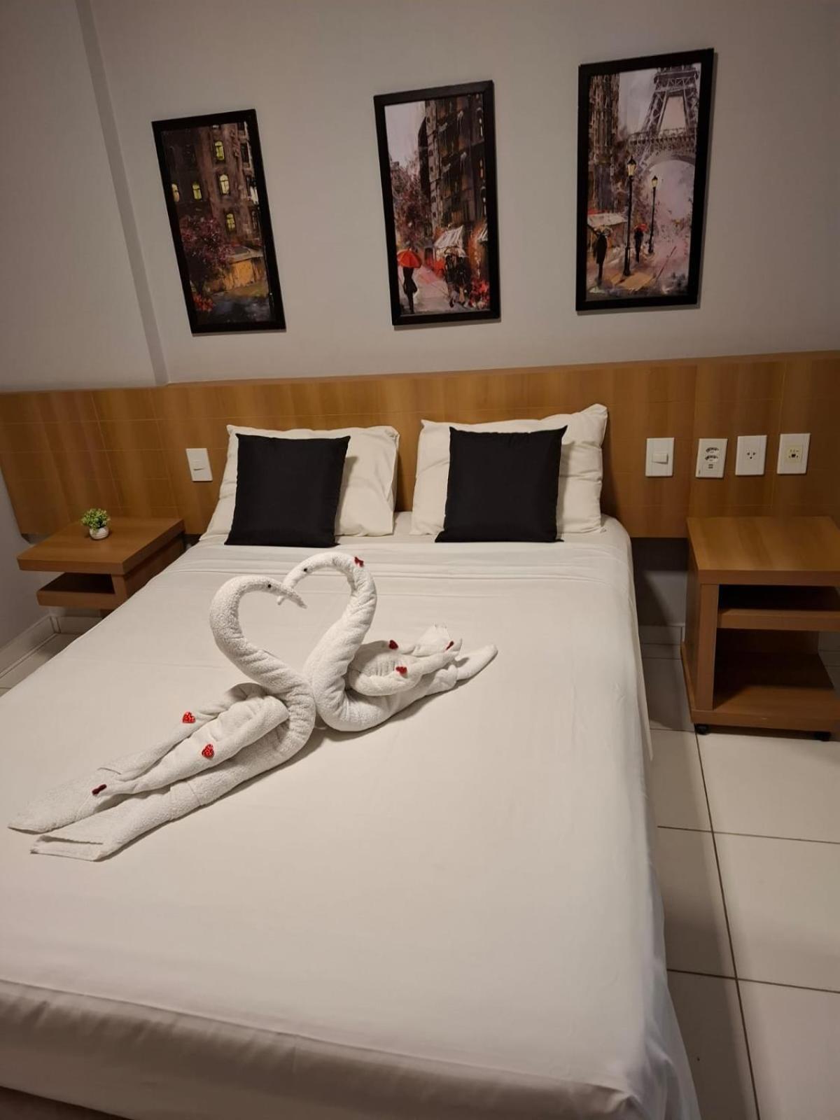 Golden Dolphin Resort - Grand & Express - Caldas Novas - Com Tv A Cabo - Aguas Termais Ngoại thất bức ảnh